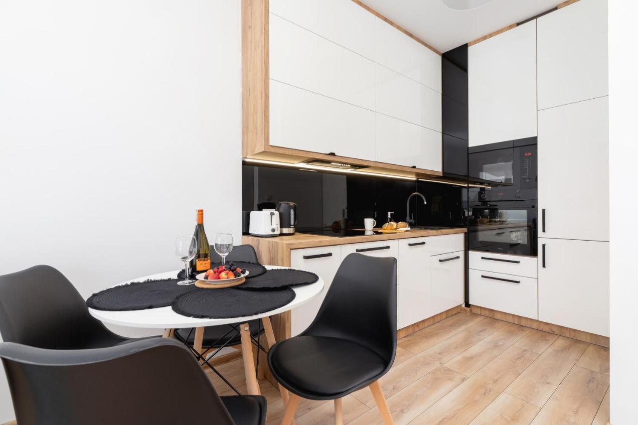 Apartments Steam Park Old Town Cracow By Noclegi Renters Krakow Dış mekan fotoğraf